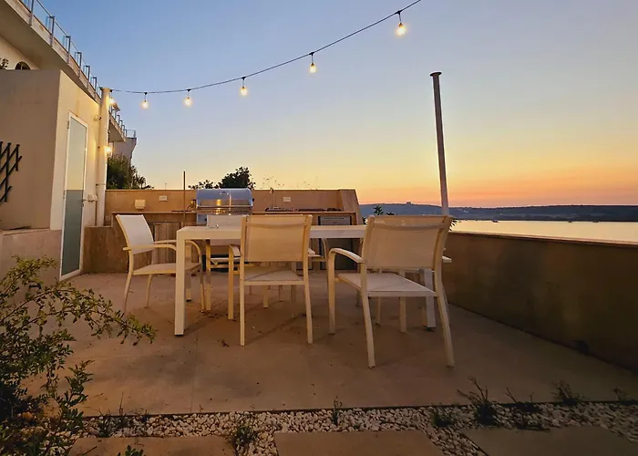 Villa Enchante - Heated Outdoor Pool
